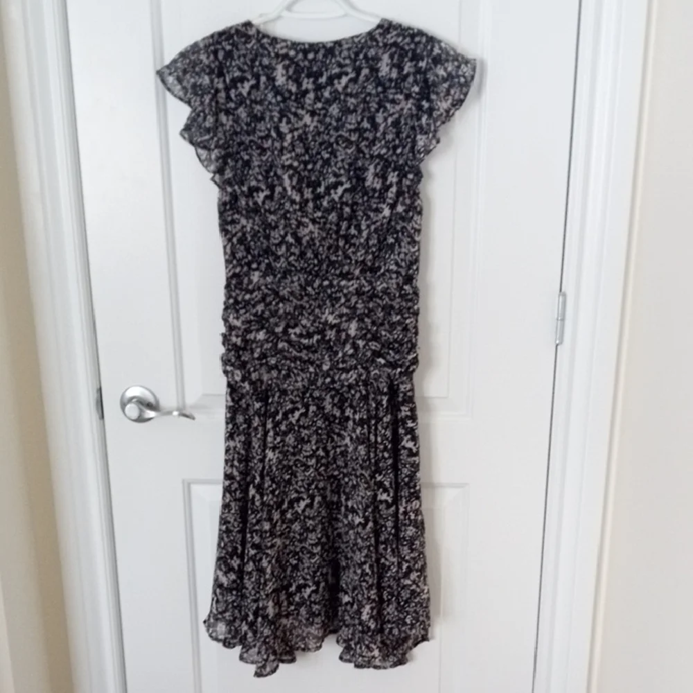 Elegant Black And Multi Color Midi Dress - Picture 10 of 15